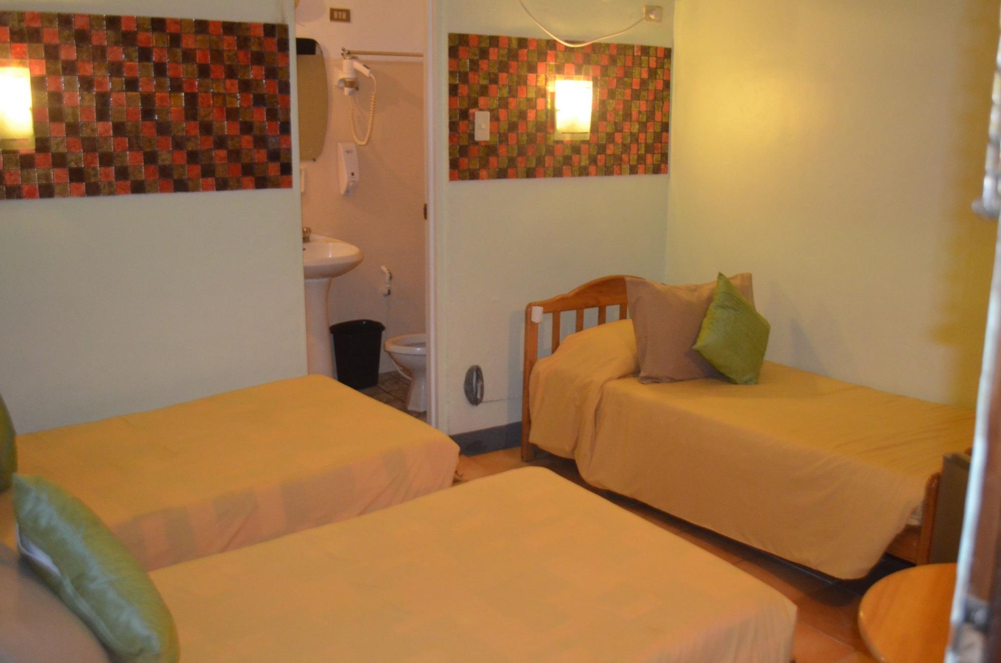 Saint Illian'S Inn Makati Makati City Esterno foto