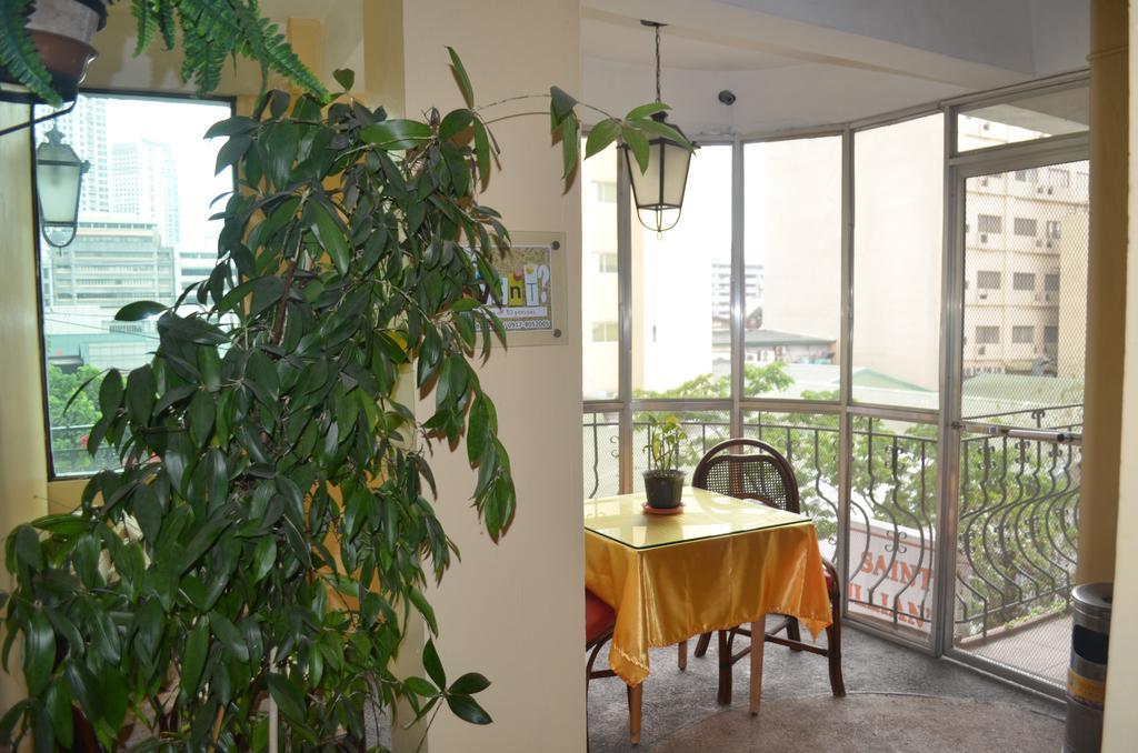 Saint Illian'S Inn Makati Makati City Esterno foto