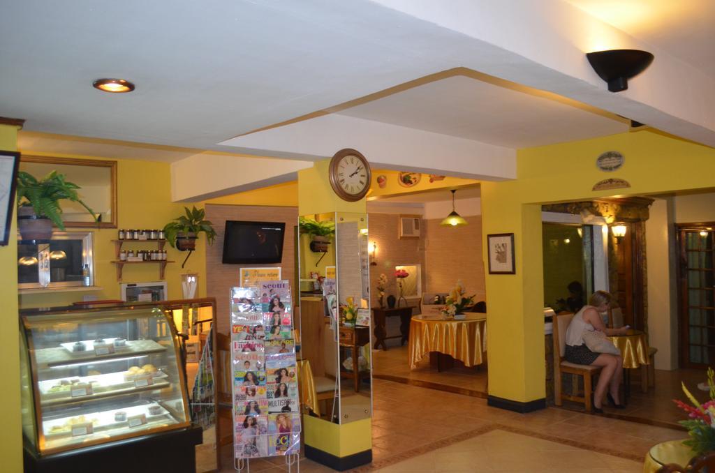 Saint Illian'S Inn Makati Makati City Esterno foto