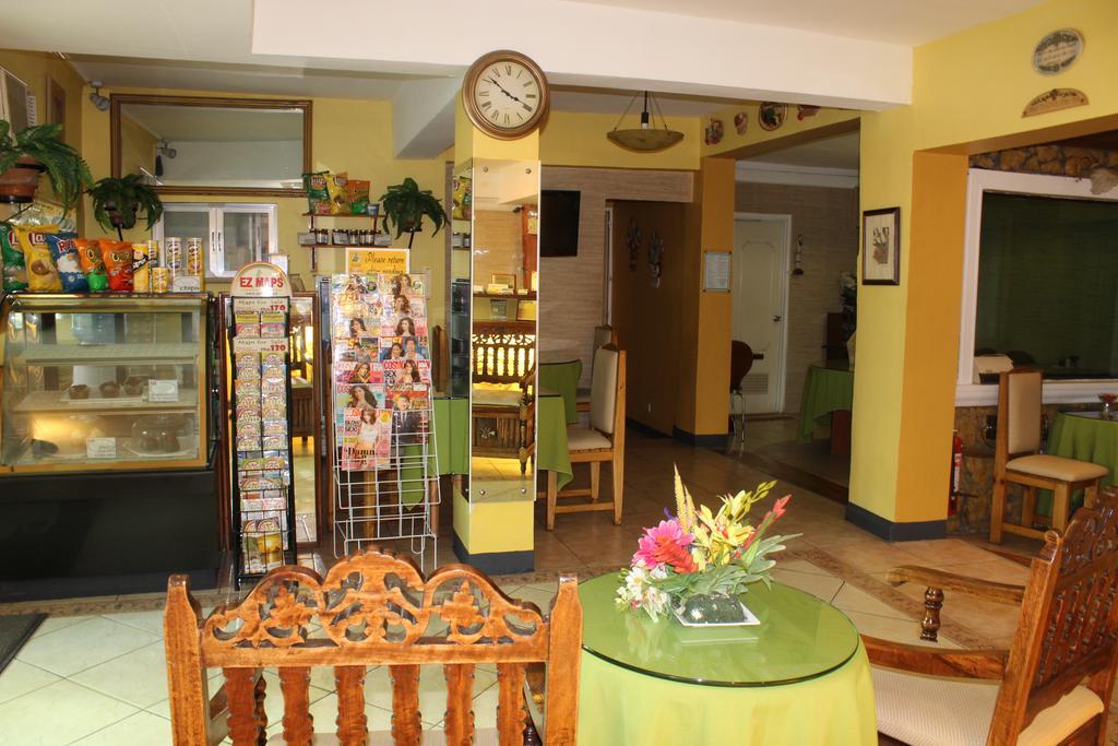 Saint Illian'S Inn Makati Makati City Esterno foto