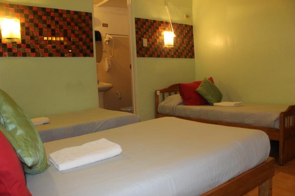 Saint Illian'S Inn Makati Makati City Esterno foto