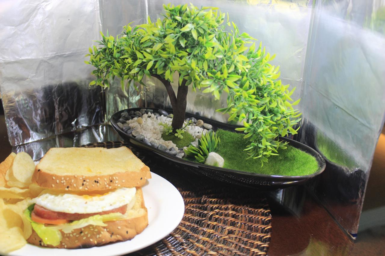 Saint Illian'S Inn Makati Makati City Esterno foto